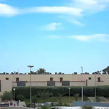 Heliopolis Village Naturiste Cap D'agde 4* آجد
